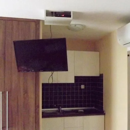 Mici Apartment *